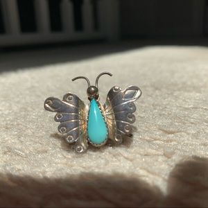 Butterfly pin